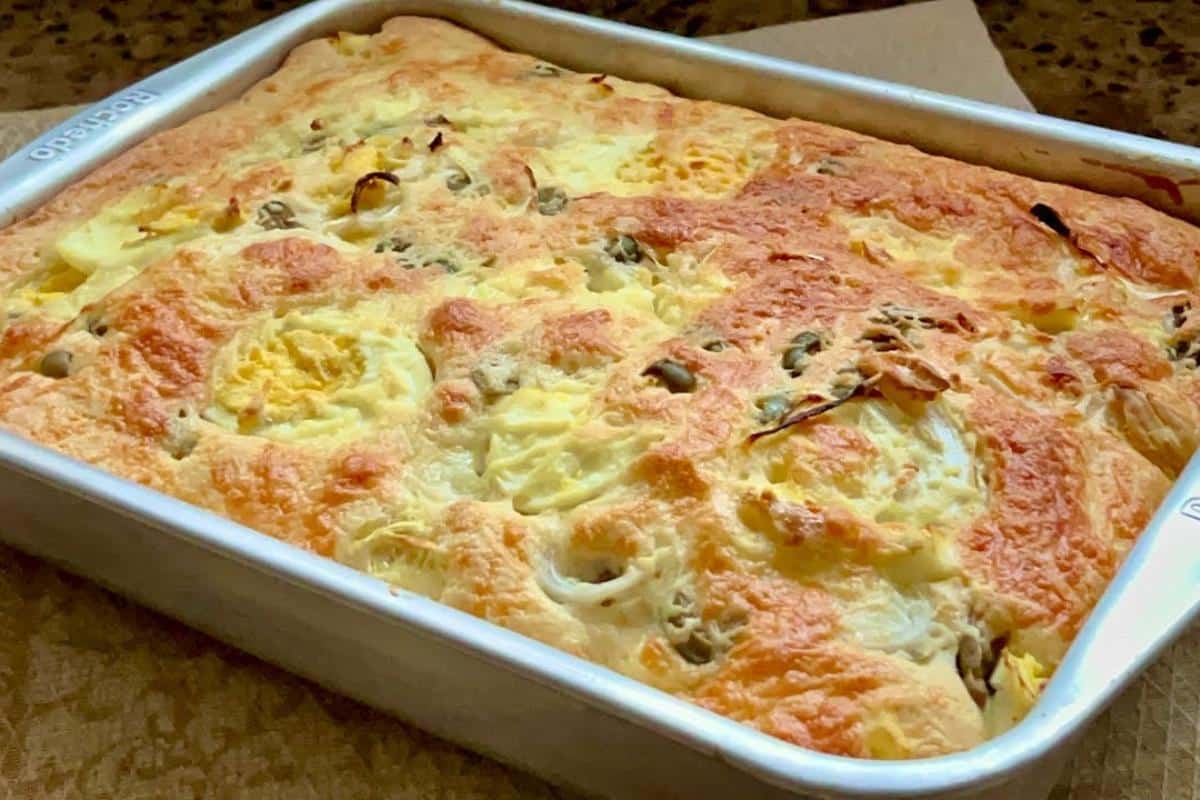 Torta portuguesa muito saborosa igual a uma das pizzas mais pedidas nas pizzarias