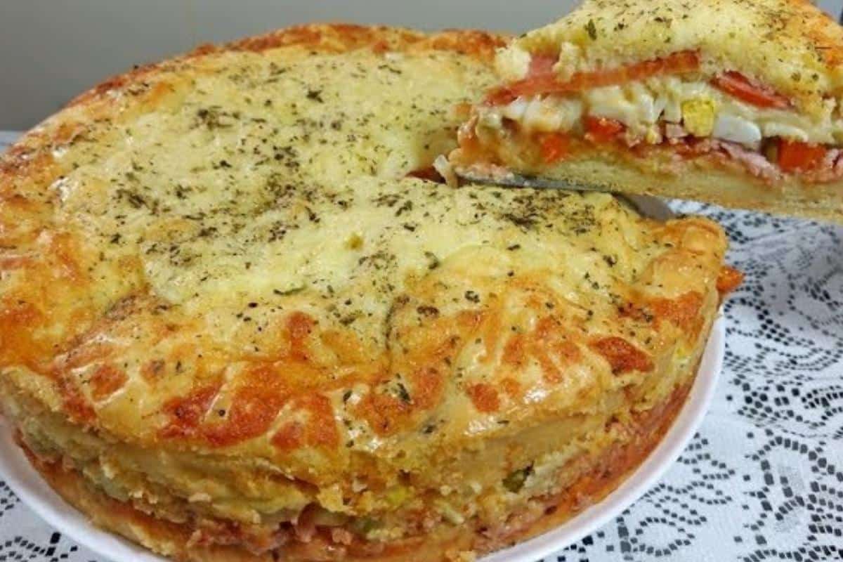 Torta portuguesa recheada e gostosa igual a essa você nunca experimentou