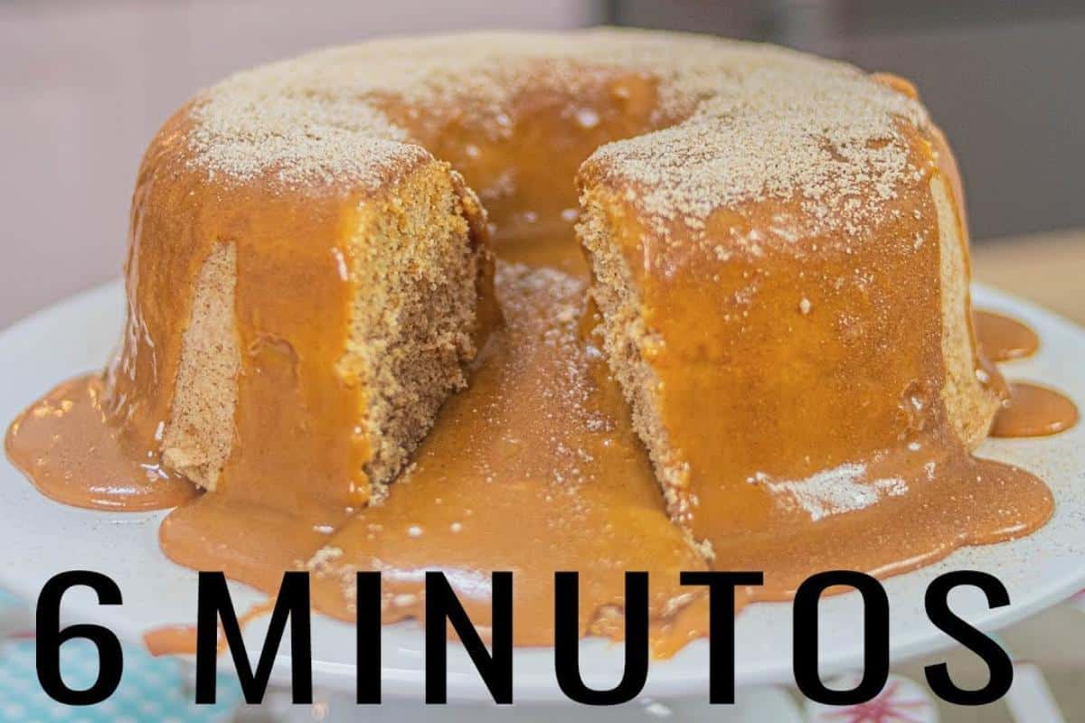 Ninguém vai acreditar que foi você que fez esse bolo churros de microondas incrível