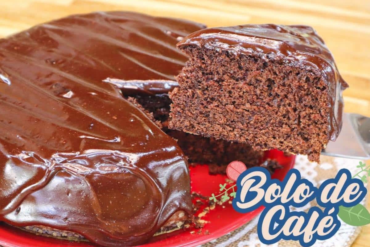 Todo mundo vai querer saber como você fez esse bolo de chocolate com café delicioso