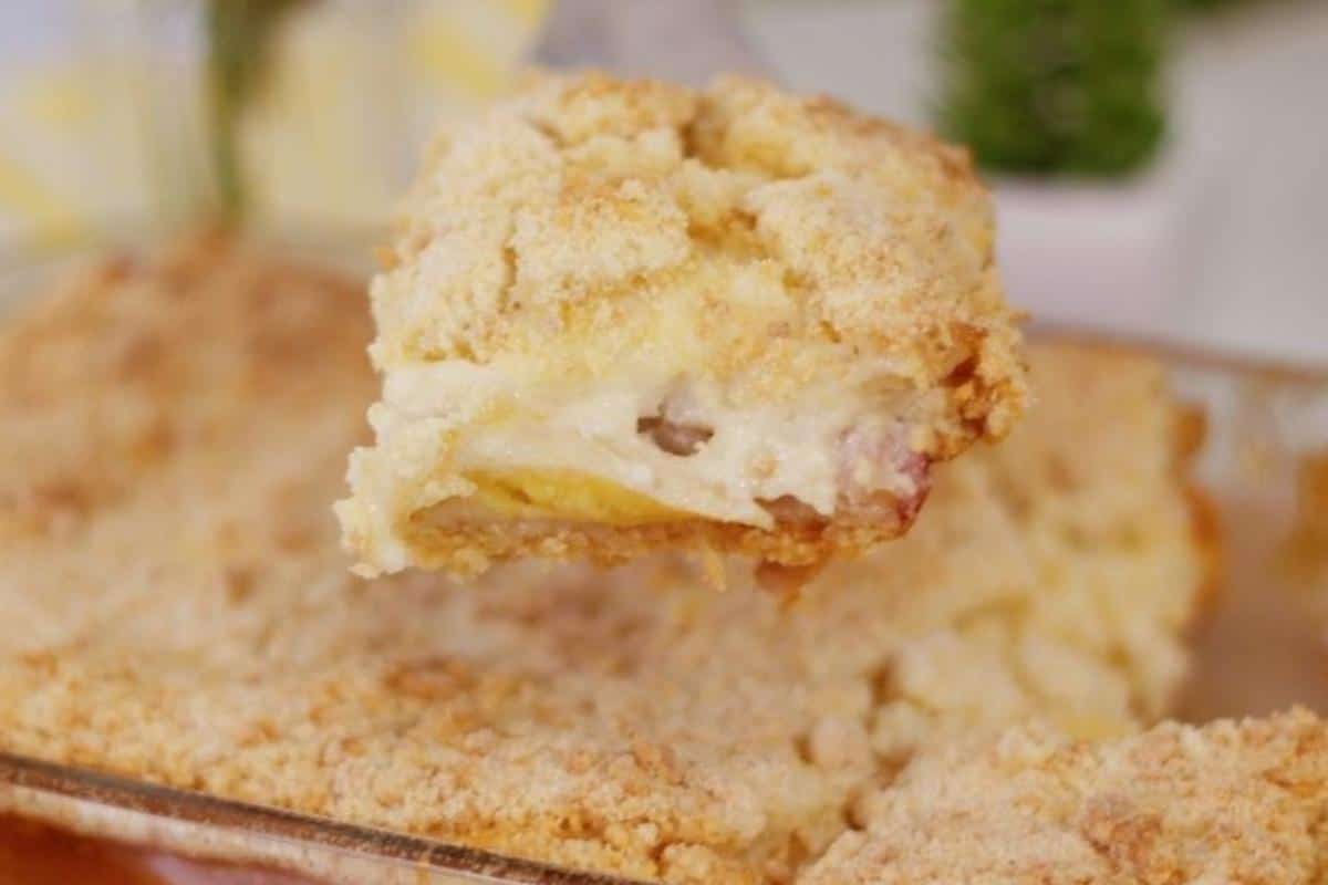 Cuca cremosa de banana para preparar no lanche da tarde da sua família