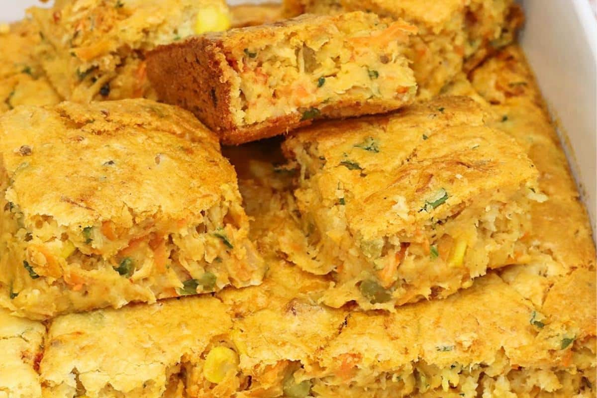 Torta mesclada de liquidificador vai virar o lanche preferido de toda sua família
