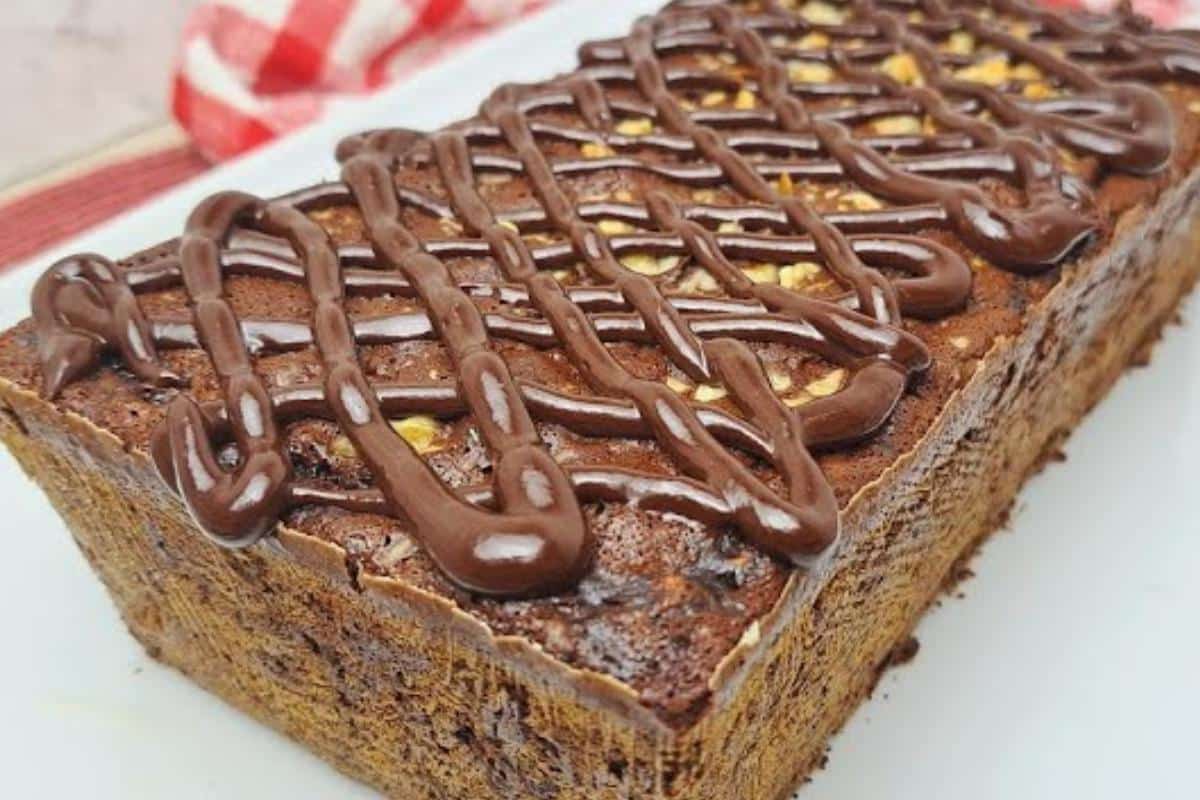 Bolo de banana como esse você nunca experimentou: não tem farinha nem açúcar