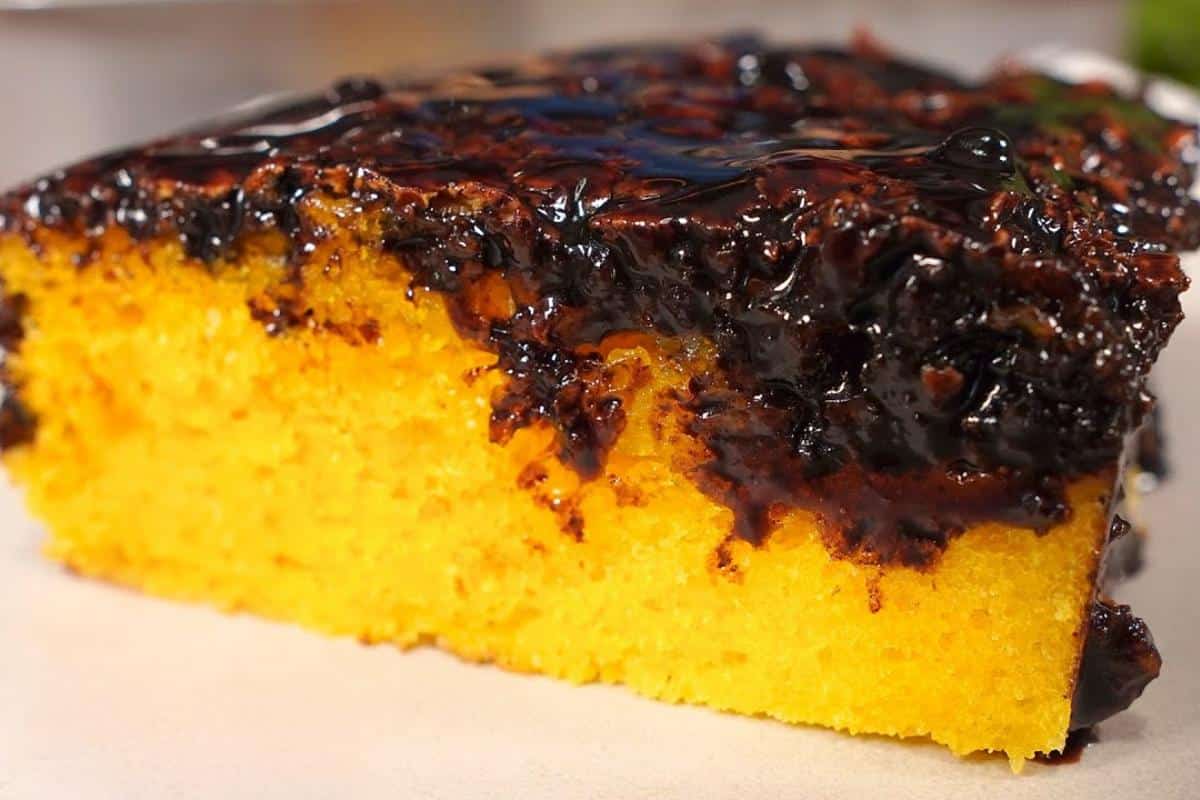 Bolo de cenoura sem trigo: com cobertura de chocolate que deixa mais gostoso ainda