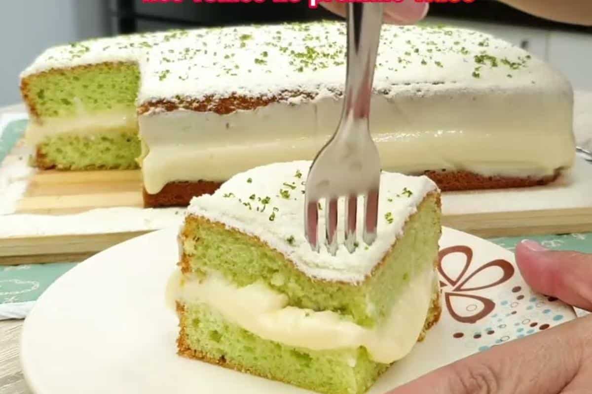 Bolo mousse de limão com recheio e cobertura que não precisa ser confeiteira para fazer
