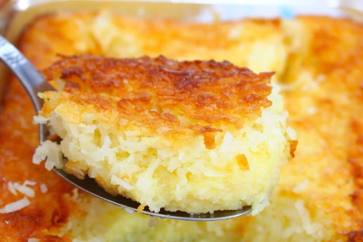 Cocada cremosa de forno tão gostosa que quando acaba já dá vontade de fazer de novo