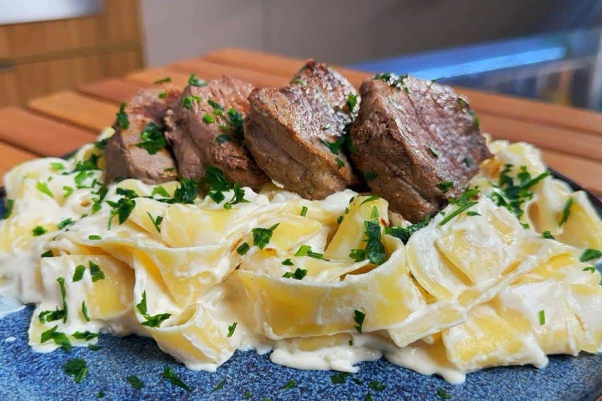Macarrão pappardele: um prato de restaurante para você fazer na sua casa