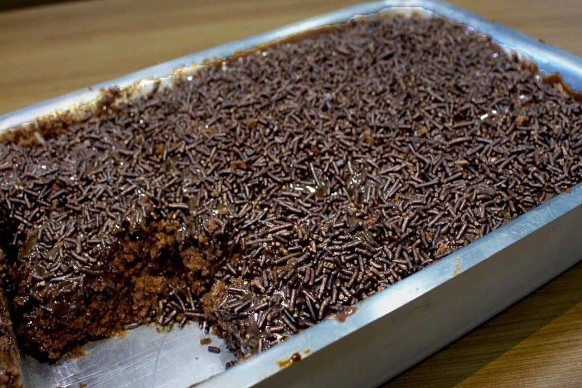Como fazer nega maluca de liquidificador daquele que fica macio e molhadinho