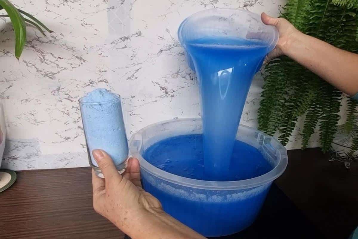 Como fazer sabão líquido concentrado: faça 10 litros gastando bem pouco