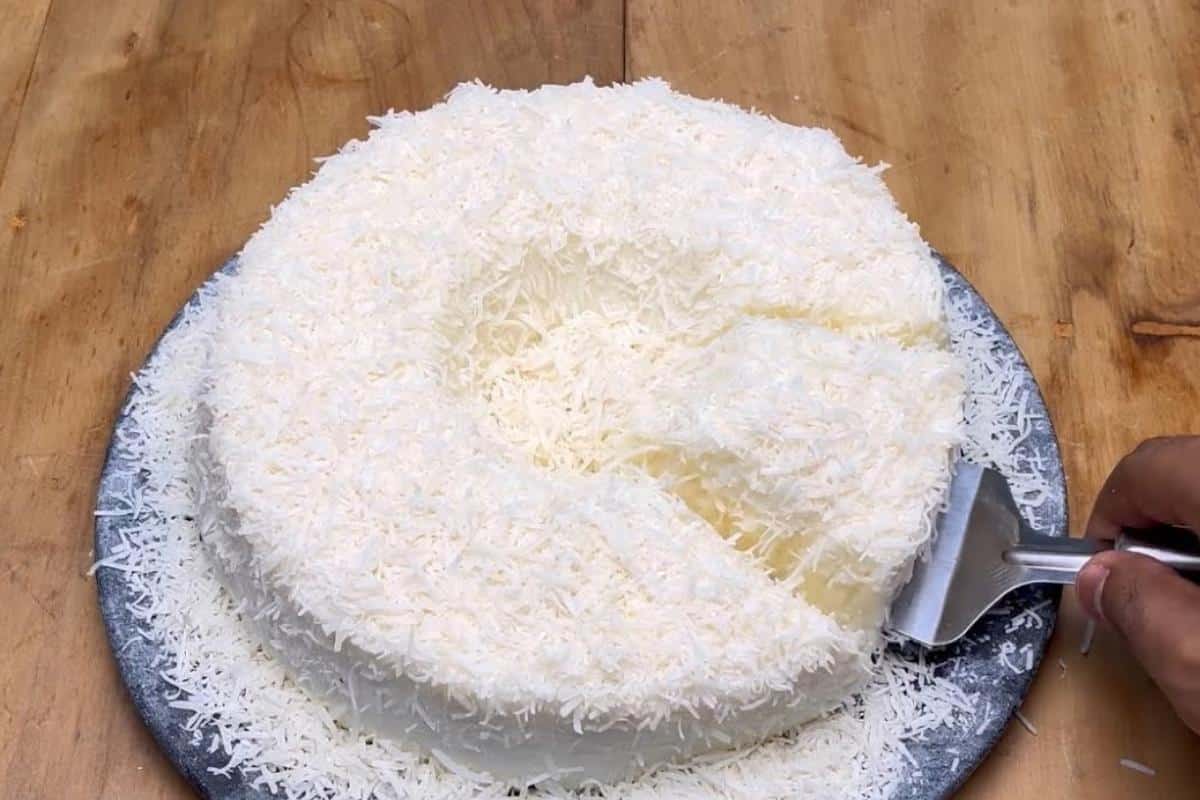 Sobremesa dos anjos que derrete na boca com poucos ingredientes e sem bater no liquidificador