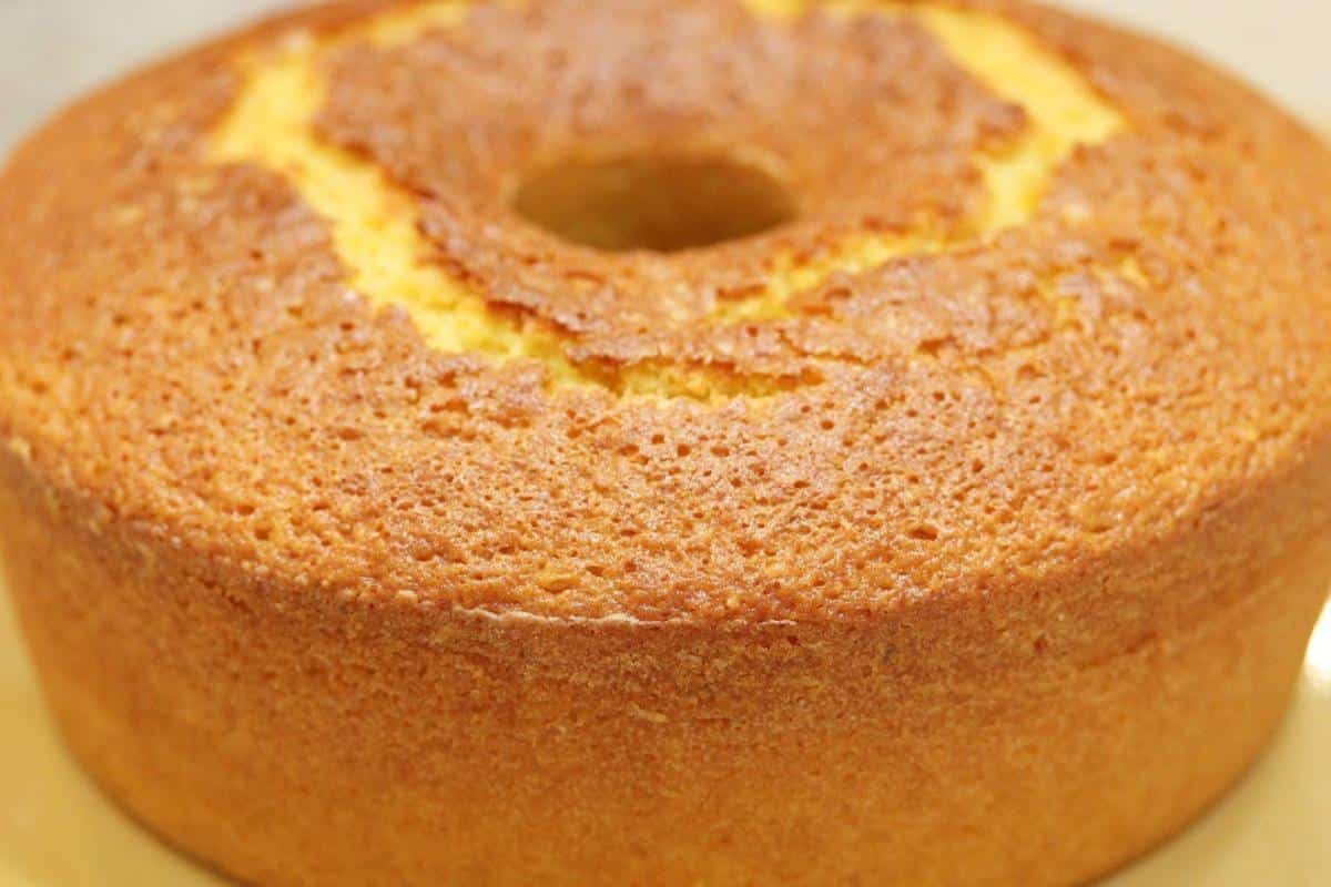 Bolo caçarola de laranja da roça que você nunca fez igual de tão gostoso