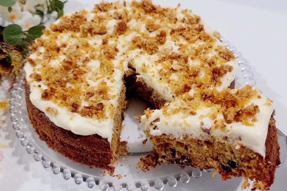 Bolo de cenoura americano: veja como fazer um bolo diferente e delicioso para sua família