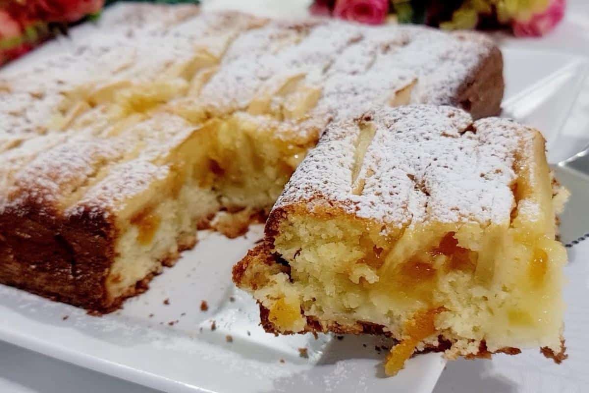 Bolo de maçã de confeitaria para você fazer em casa mesmo no lanche da tarde