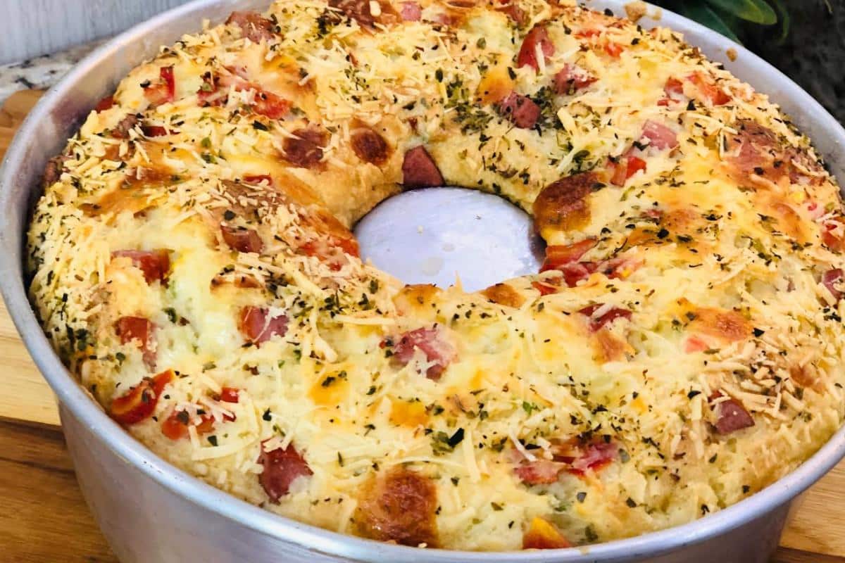 Bolo salgado de arroz amanhecido fica uma delícia nunca mais joguei arroz fora