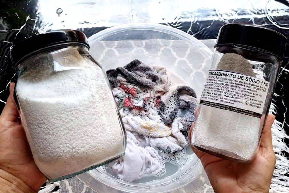 Como fazer percarbonato caseiro: a sua salvação na hora de lavar roupa encardida