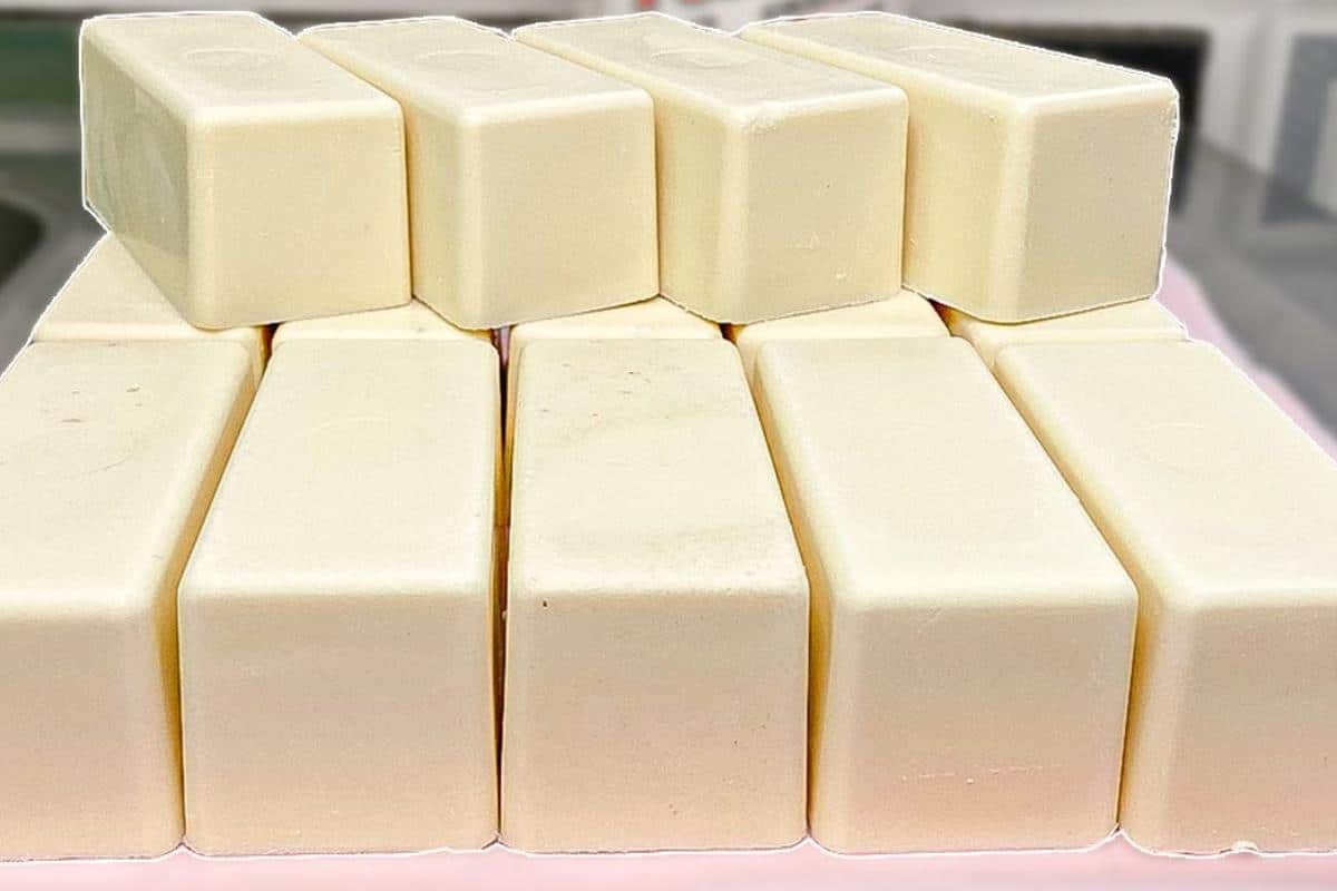 Como fazer sabão caseiro: anote as dicas que nunca dão errado