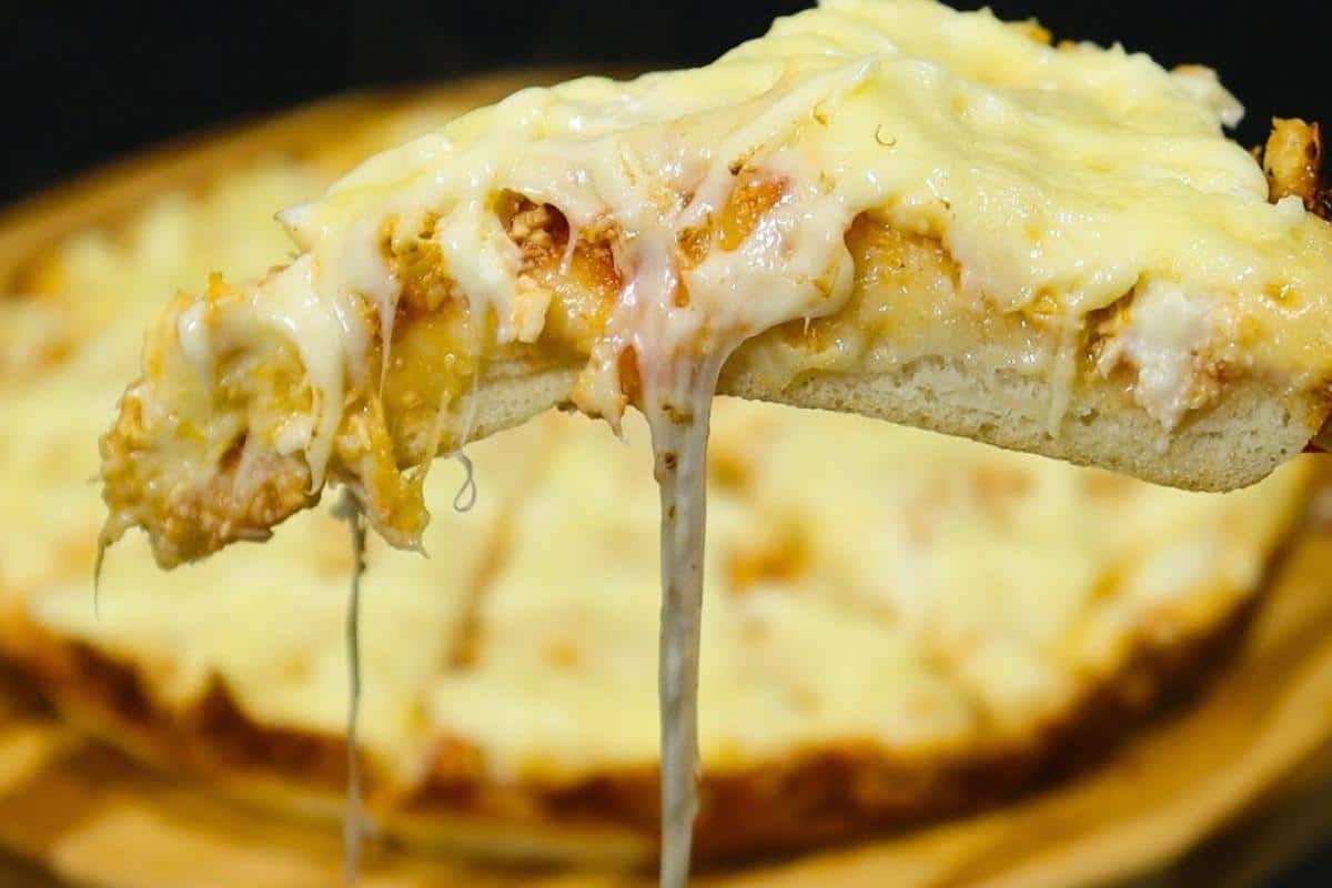 Pizza pan de frango com catupiry: descubra o segredo da massa da pizza hut