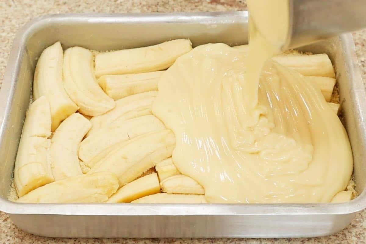 Torta de banana maravilhosa que eu faço toda semana para o lanche da tarde