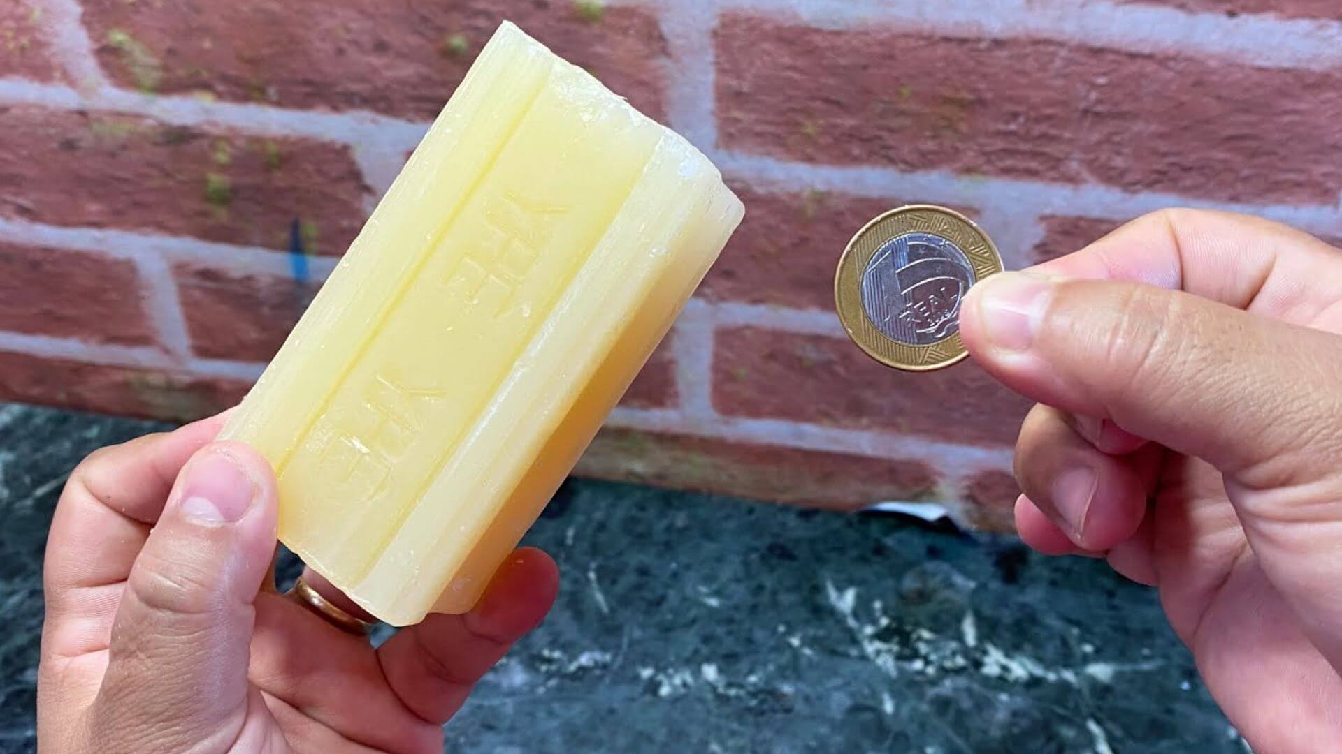 Sabão líquido caseiro que fica muito bom e ainda te ajuda economizar dinheiro no mercado