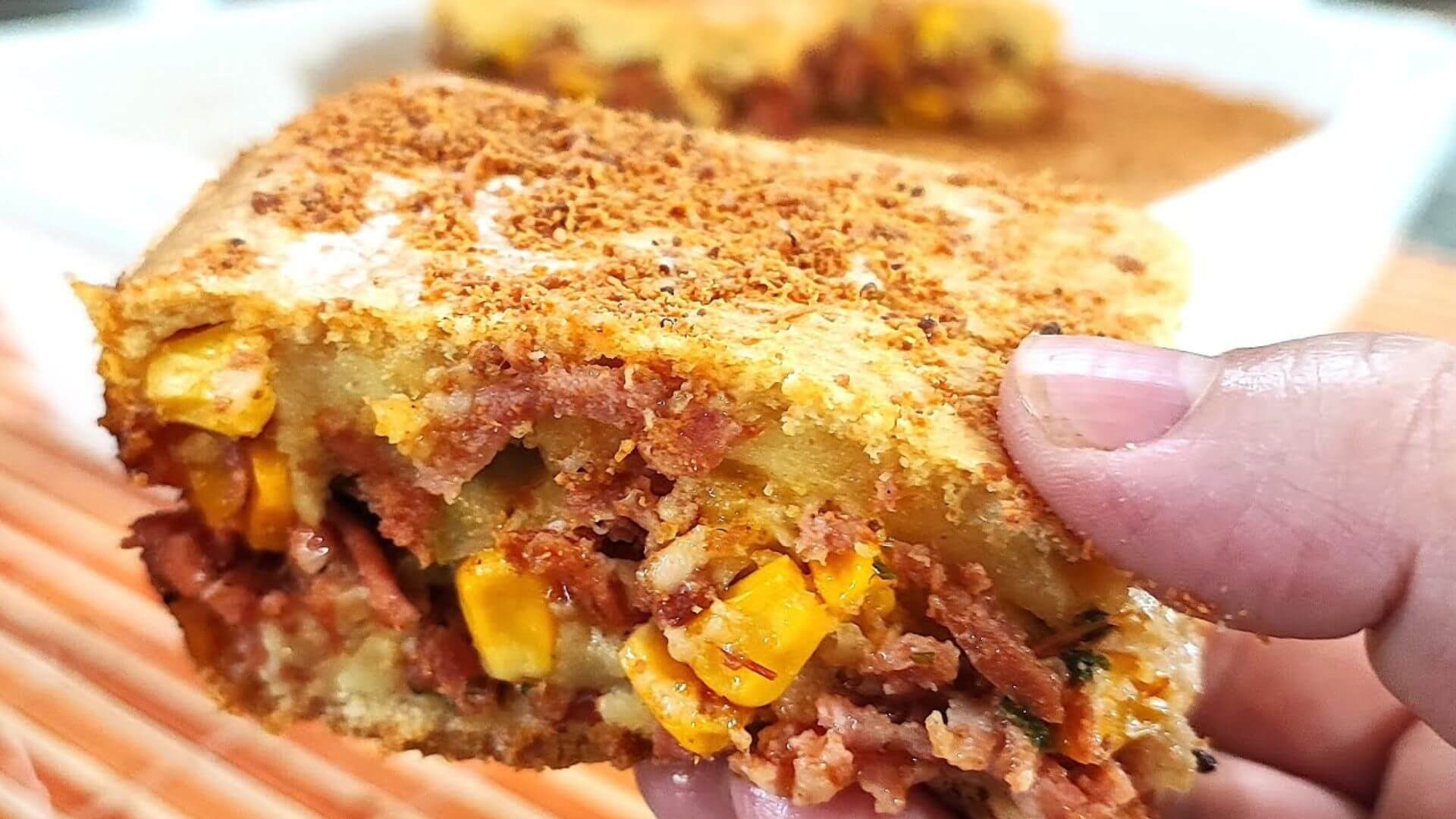 Torta de liquidificador rápida de fazer que é sucesso sempre no lanche da tarde